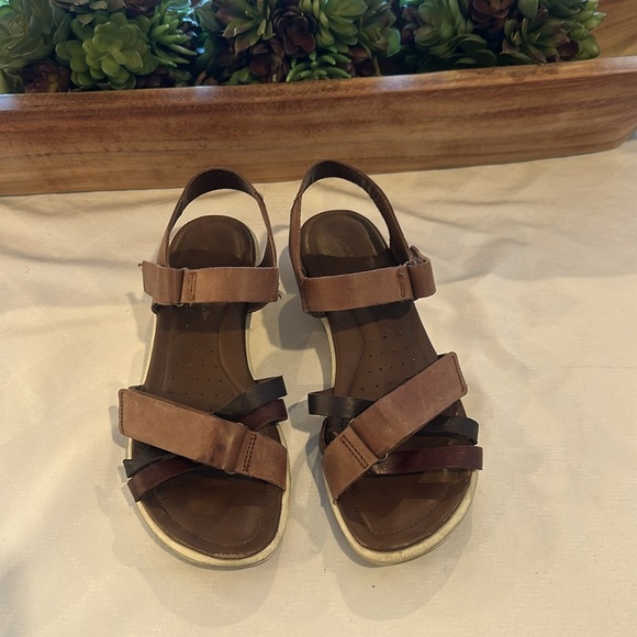 Ecco Women's‎ Felicia Brandy Coffee Mahogany Leather Sandal size 8 - Picture 2 of 7
